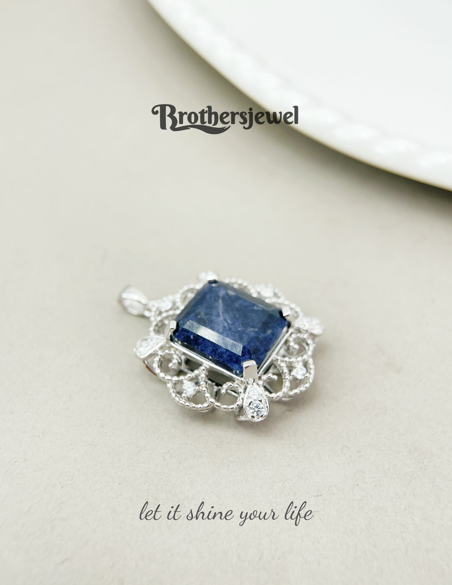 S925 Sterling Silver Natural Sapphire Pendant N0110105