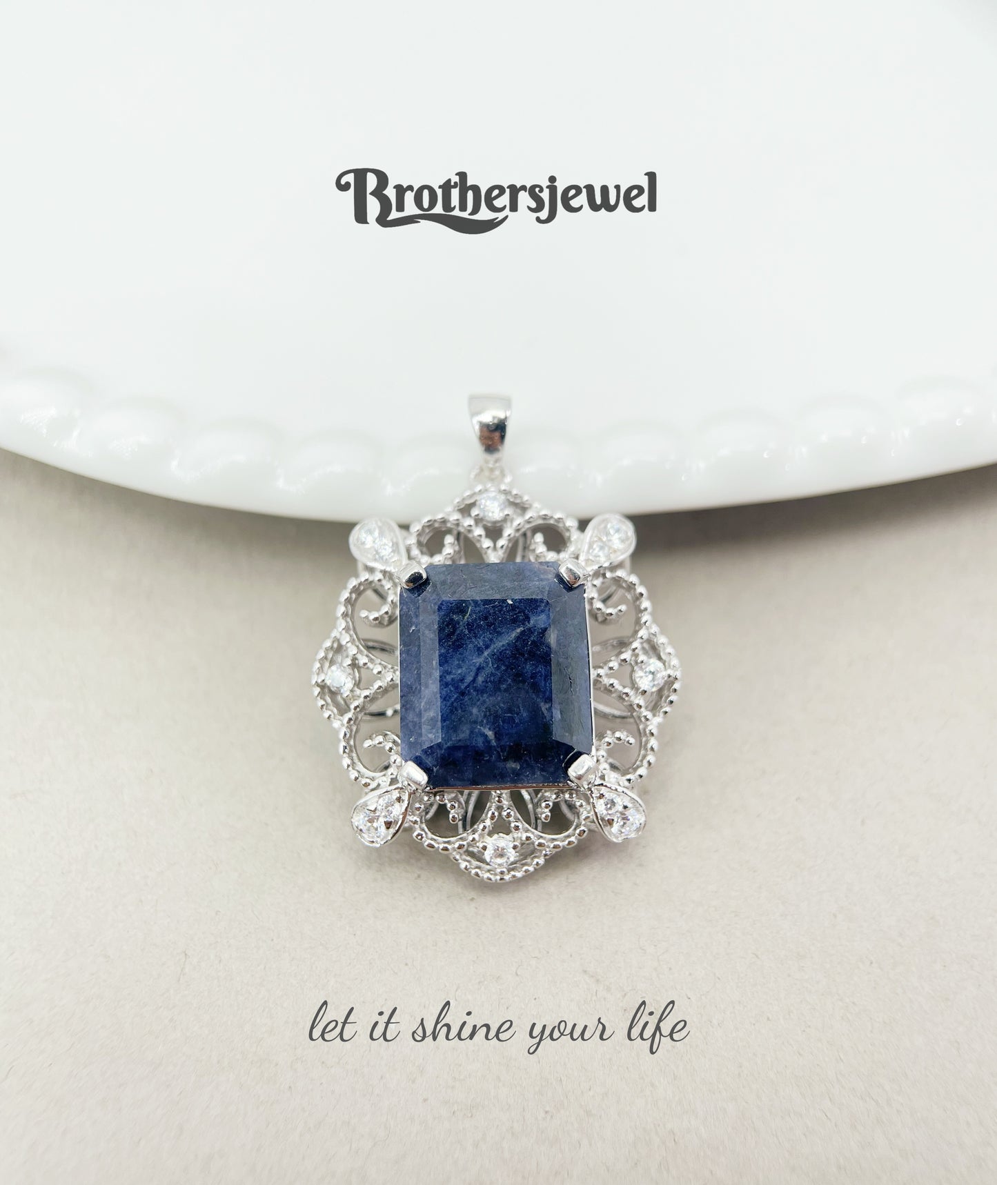 S925 Sterling Silver Natural Sapphire Pendant N0110105